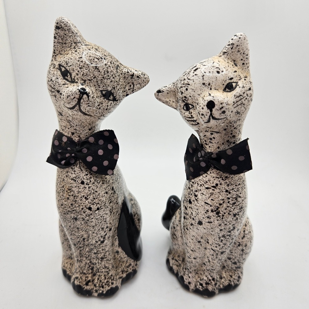 Vintage Mid Century Modern Speckled Ceramic‎ Cat Figurines Set Black Bow Ties 5"